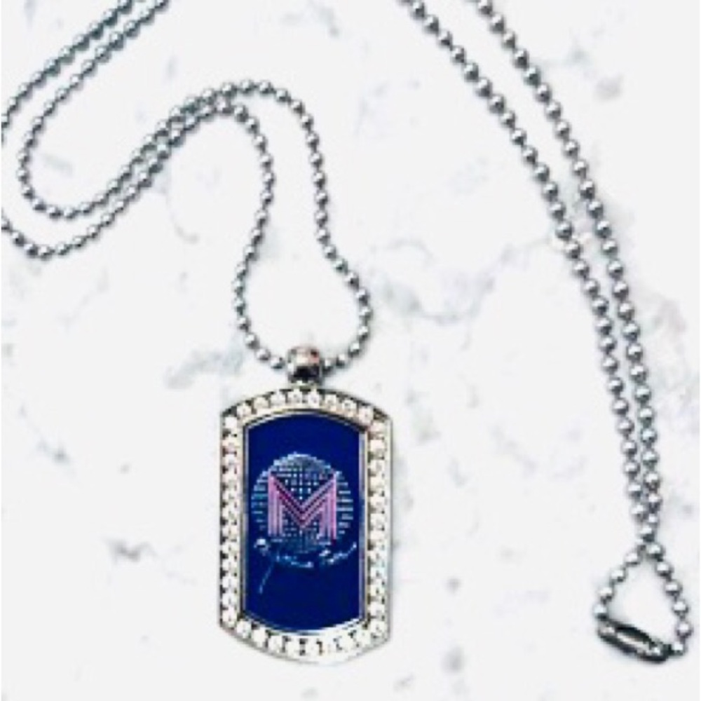 MADONNA SUPER RARE Confessions Tour 2006 Dog Tag & Chain